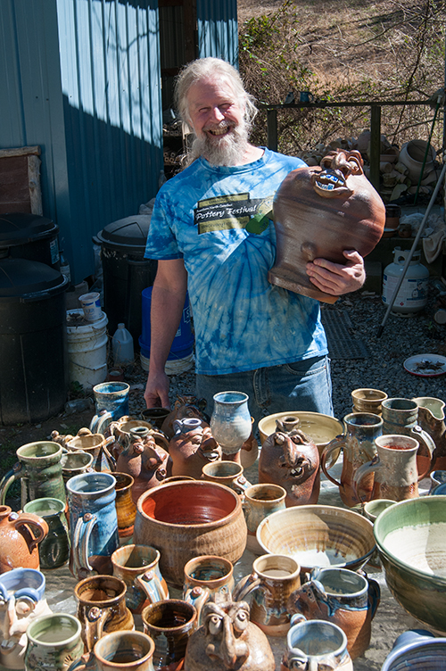 Rob's happy with his pots from WFXIII!