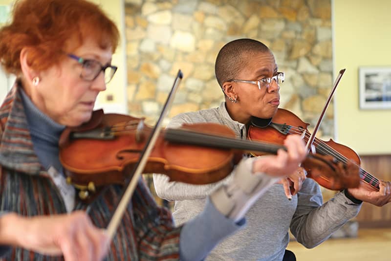 Fiddle Class in action