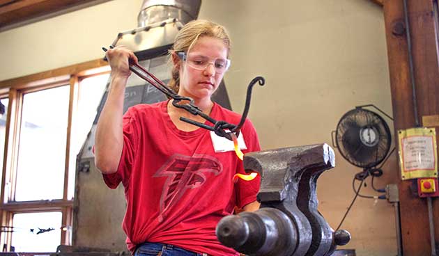 Making an iron hook