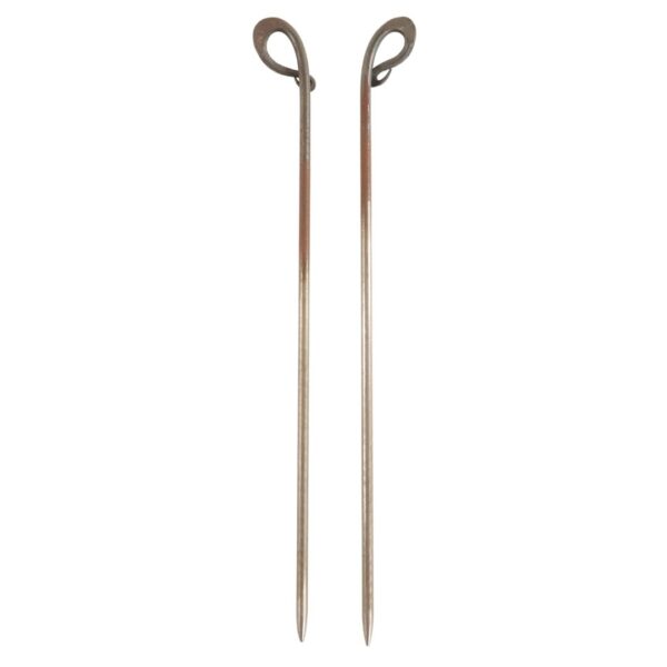 Knitting Needle Pair with Swirl Detail