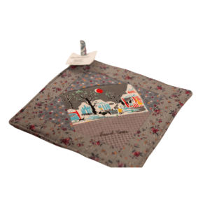 Cold Frosty Morn Pot Holder - Image 5
