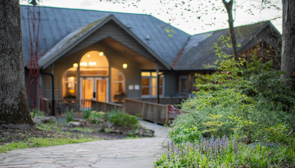 Nourishing our Neighbors: A look into the Olive Dame Campbell Dining Hall