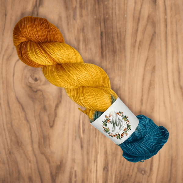 Holly Dye Works - Full Skein
