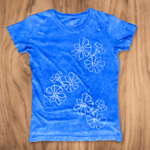 Women's Short-Sleeved Batik Shirt - Image 6