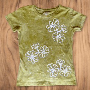 Women's Short-Sleeved Batik Shirt - Image 4