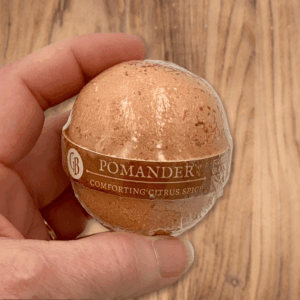 Gnat & Bee Pomander Bath Bomb